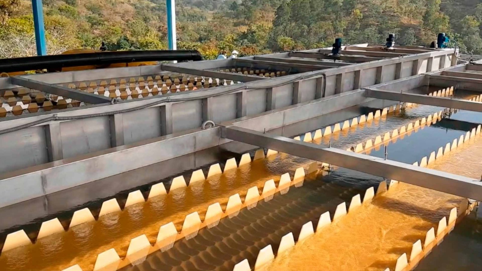 Inclined-Plate Clarifier